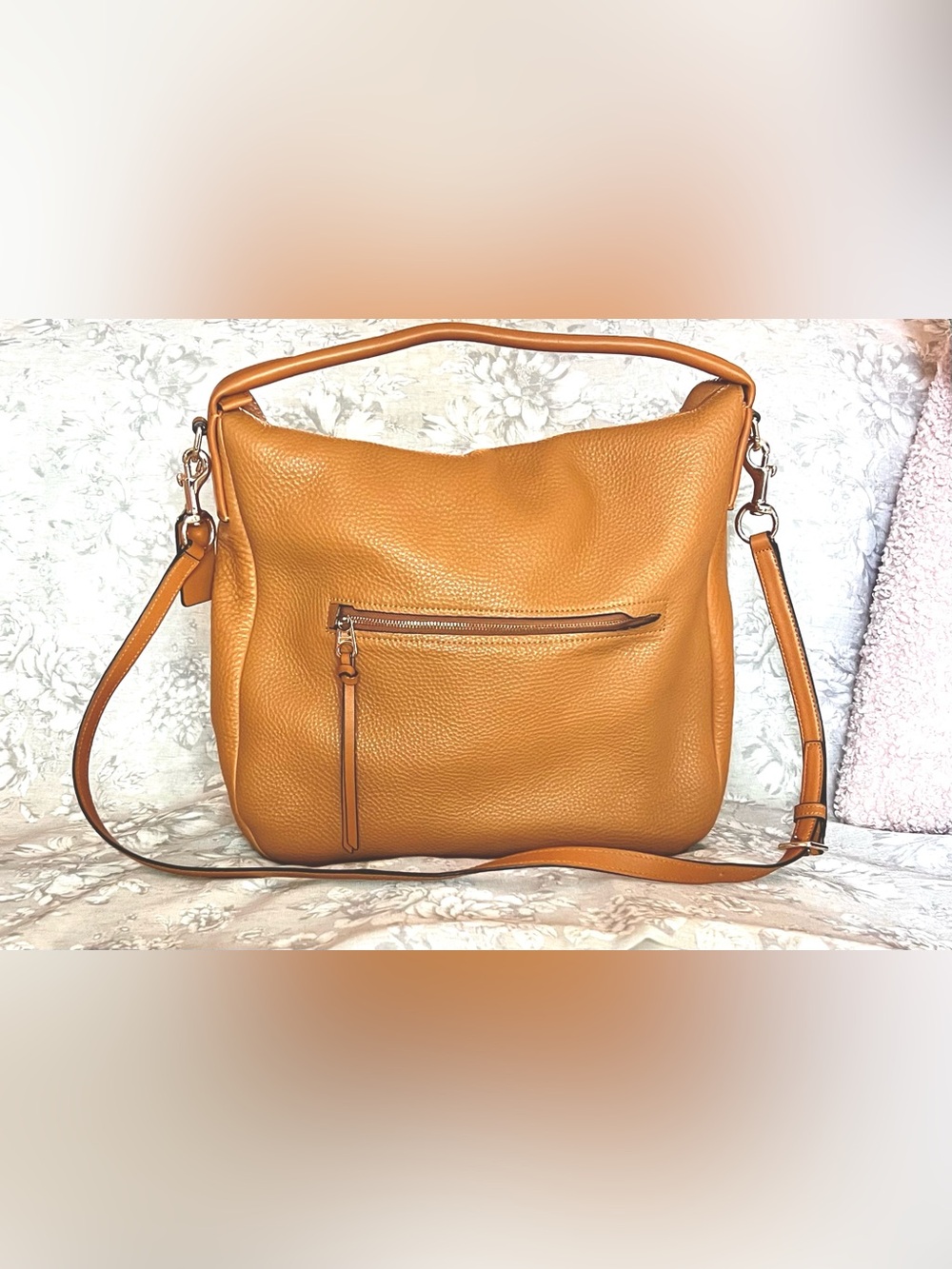 ✨ Coach Bleecker Sullivan Hobo Bag in Camel Pebbled Leather ✨ - Picture 6 of 13